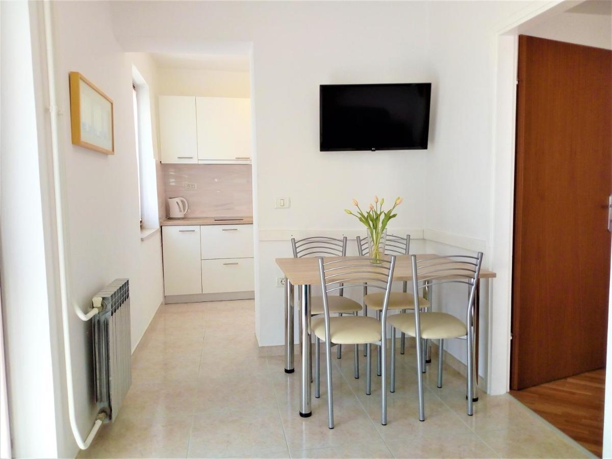 Istra 2 Apartment Medulin Exterior photo